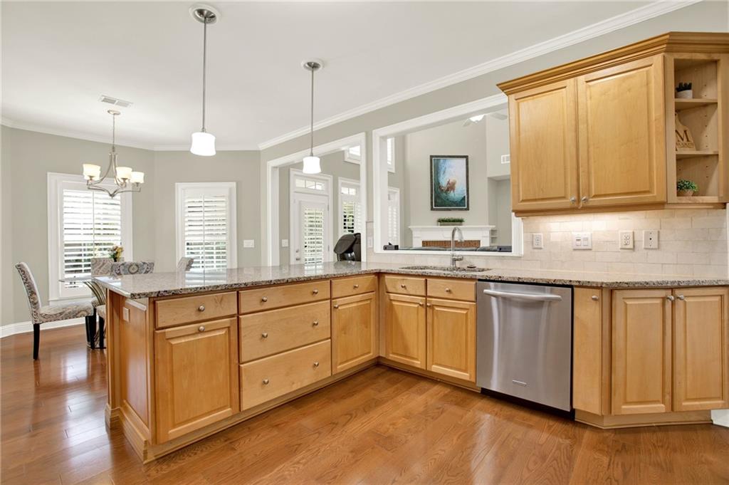 222 Rippling Drive, Marietta, Georgia image 15