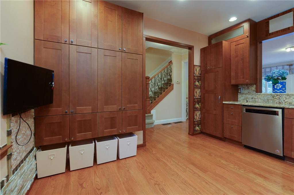 3439 Lathenview Court, Alpharetta, Georgia image 12
