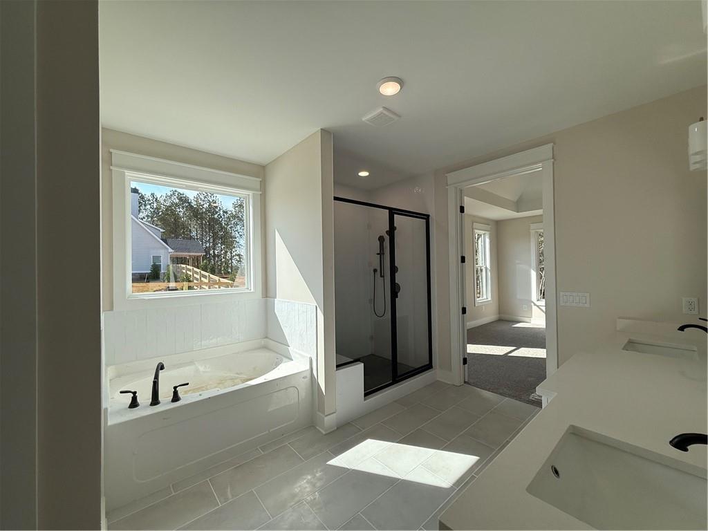 Hawks Crest - Residential