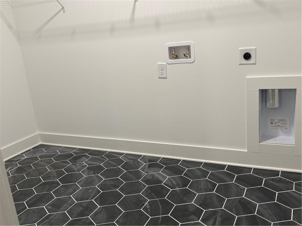 Hawks Crest - Residential