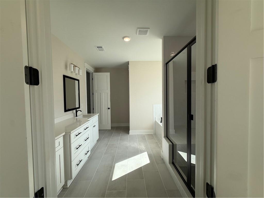 Hawks Crest - Residential