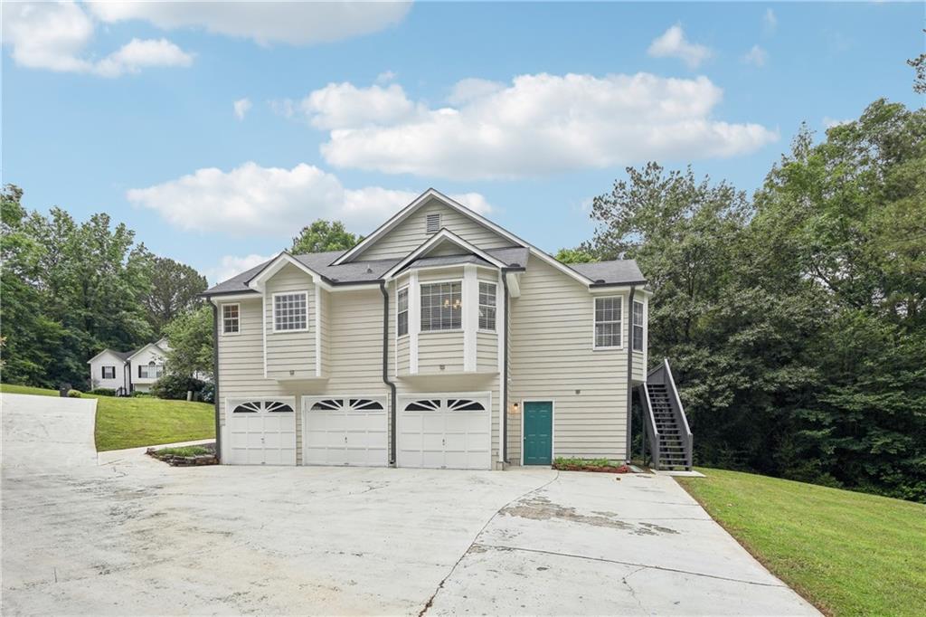 4005 Greentree Court