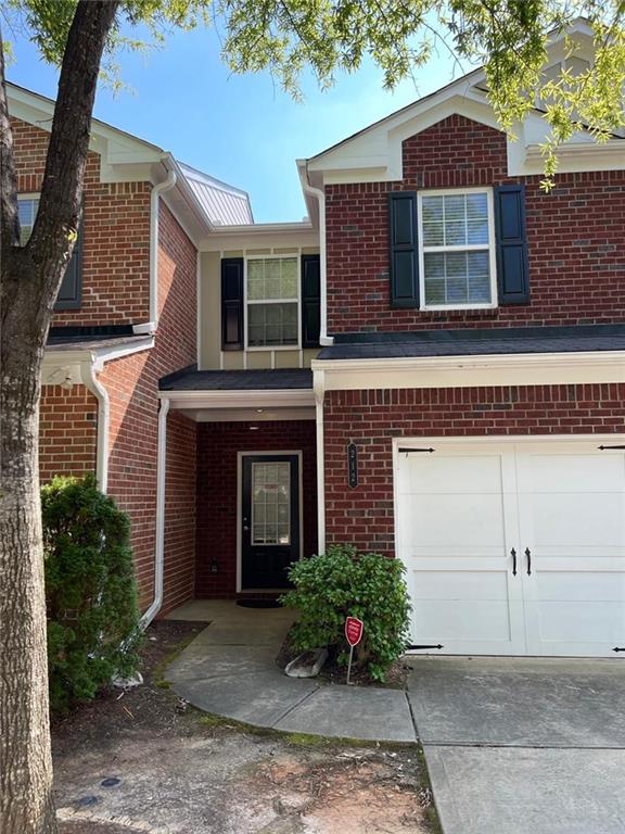 212 BELLECLIFF Court