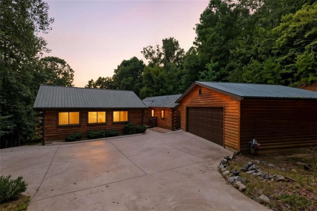 3040 Panorama Drive