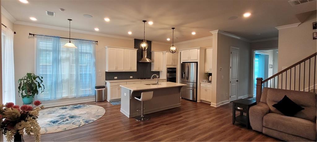 1055 Poppy Pte, Alpharetta, Georgia image 8