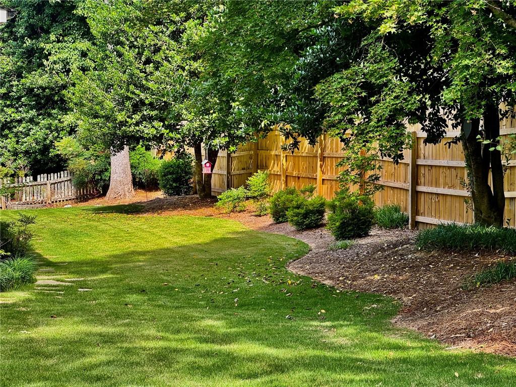 3013 Braxton Court NW