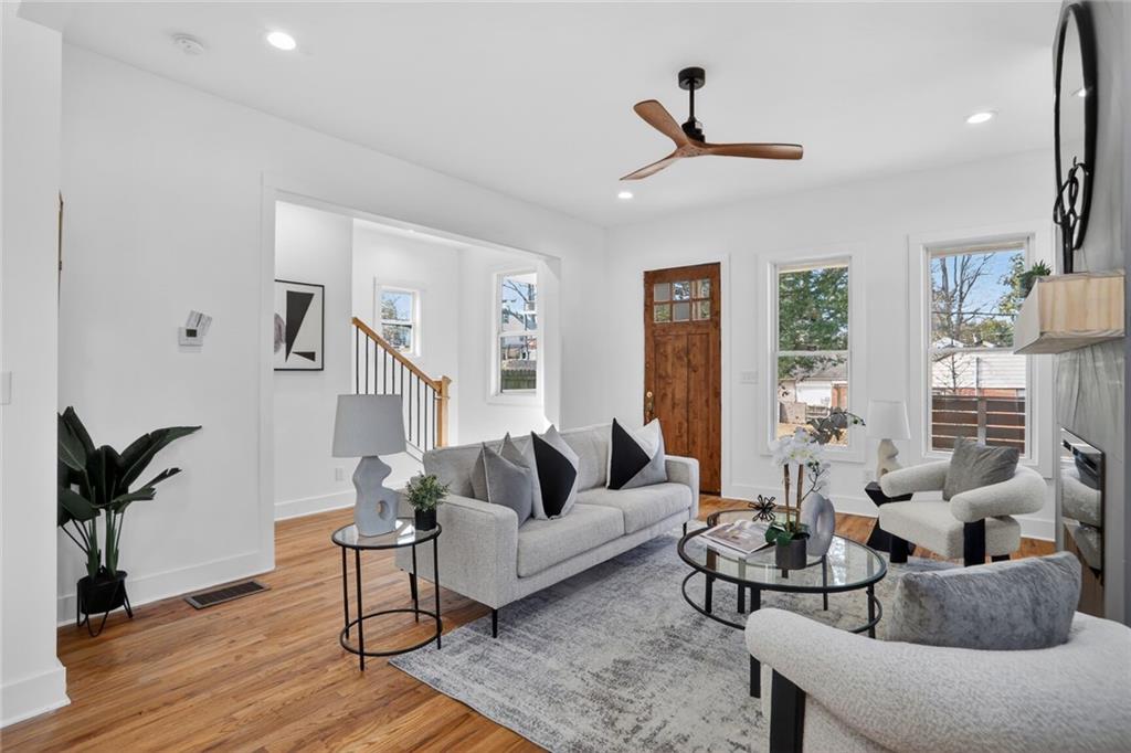 140 Racine Street SW