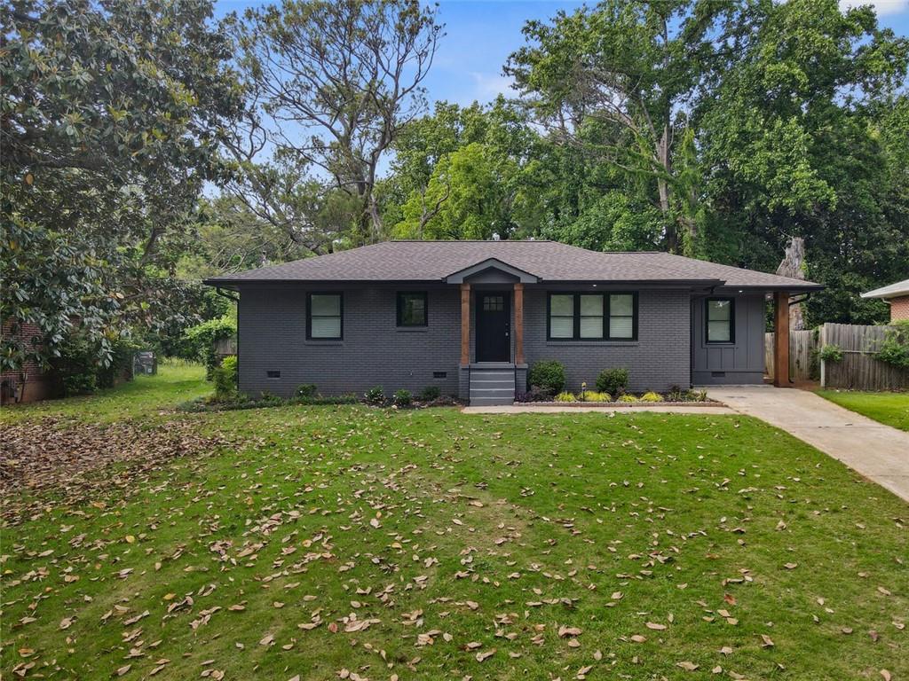 1643 FLINTWOOD Drive SE