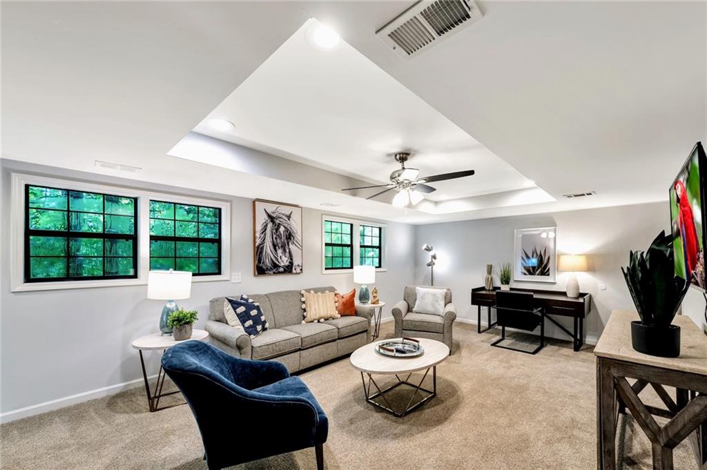 Spring Wood - Residential Lease