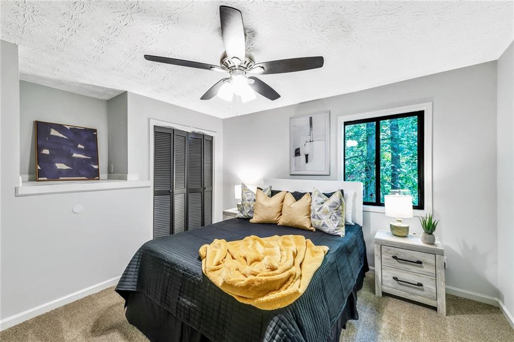 Spring Wood - Residential Lease
