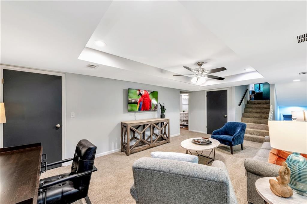 Spring Wood - Residential Lease