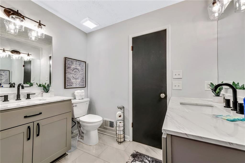 Spring Wood - Residential Lease