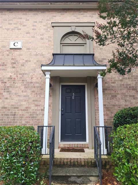 Condo For Rent - 6980 Roswell Road #C5<br/> Atlanta, GA 30328