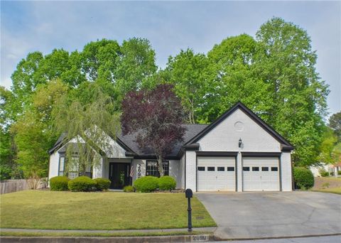 A home in Dacula