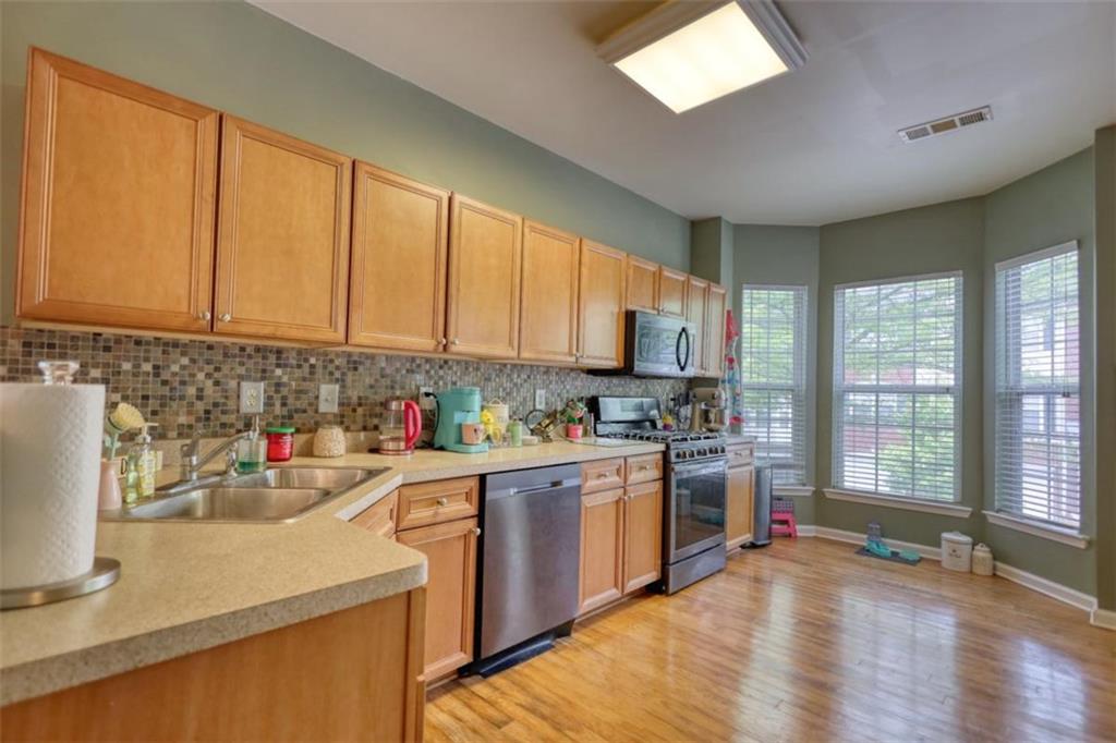 2160 Dillard Crossing, Tucker, Georgia image 12