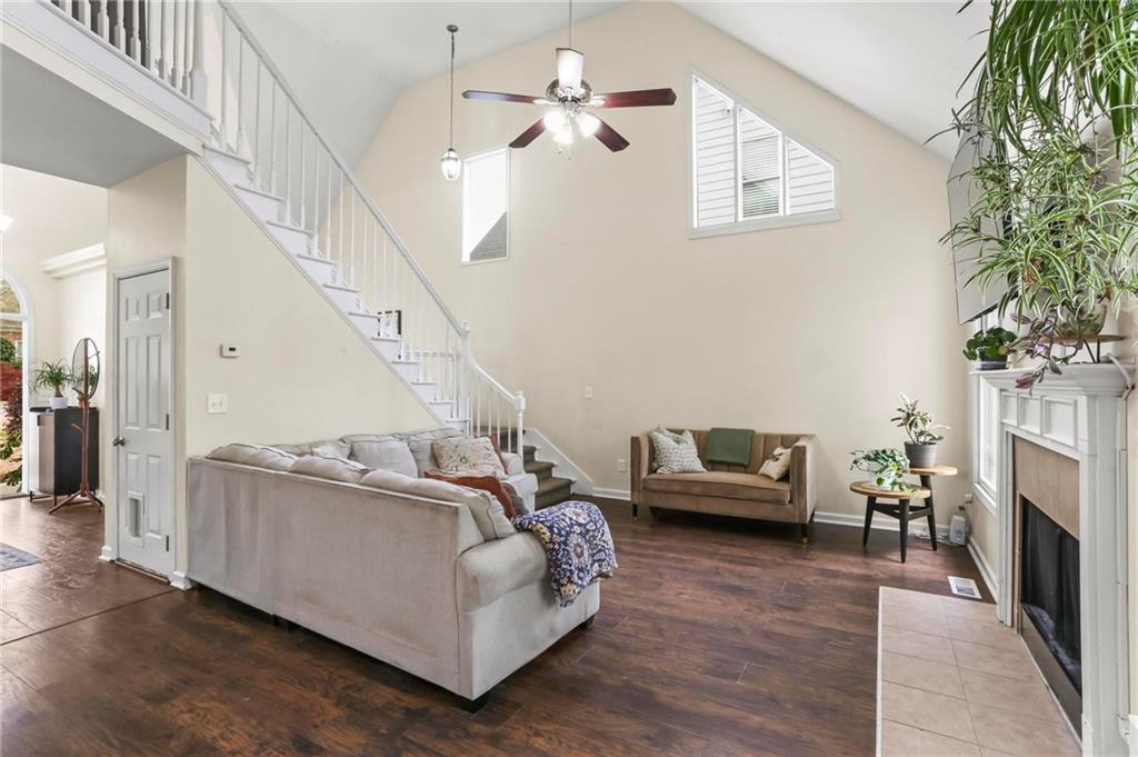 4829 Thicket Path, Acworth, Georgia image 8
