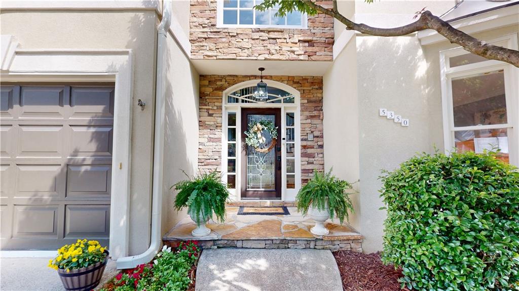 5350 Dunwoody Club Creek