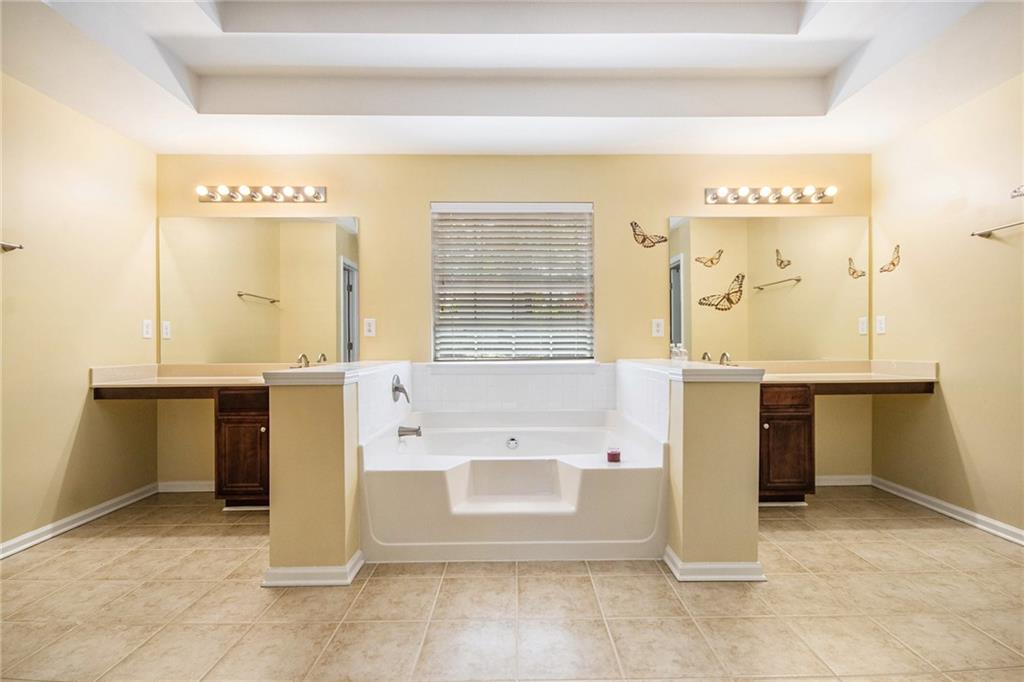 4312 Defoors Farm Trail, Powder Springs, Georgia image 25