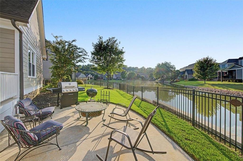 38 Grove Park Circle