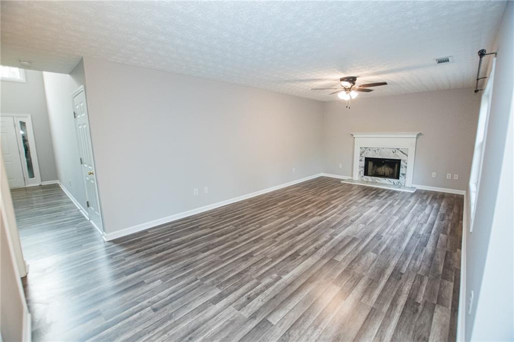 903 Kendall Park Drive