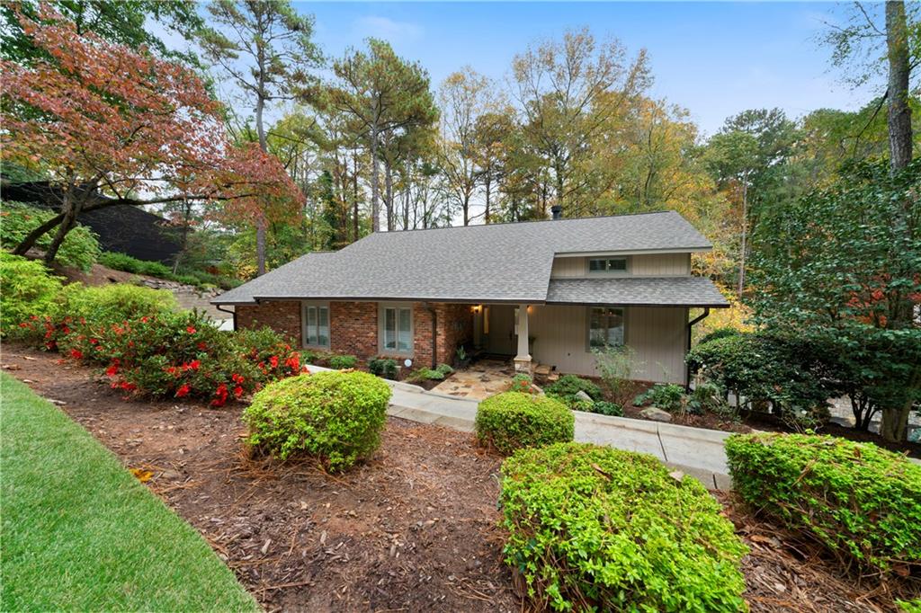 5525 Whitner Drive, Sandy Springs, Georgia image 8
