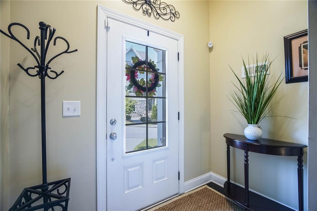 100 Marietta Walk Trace, Marietta, Georgia image 3