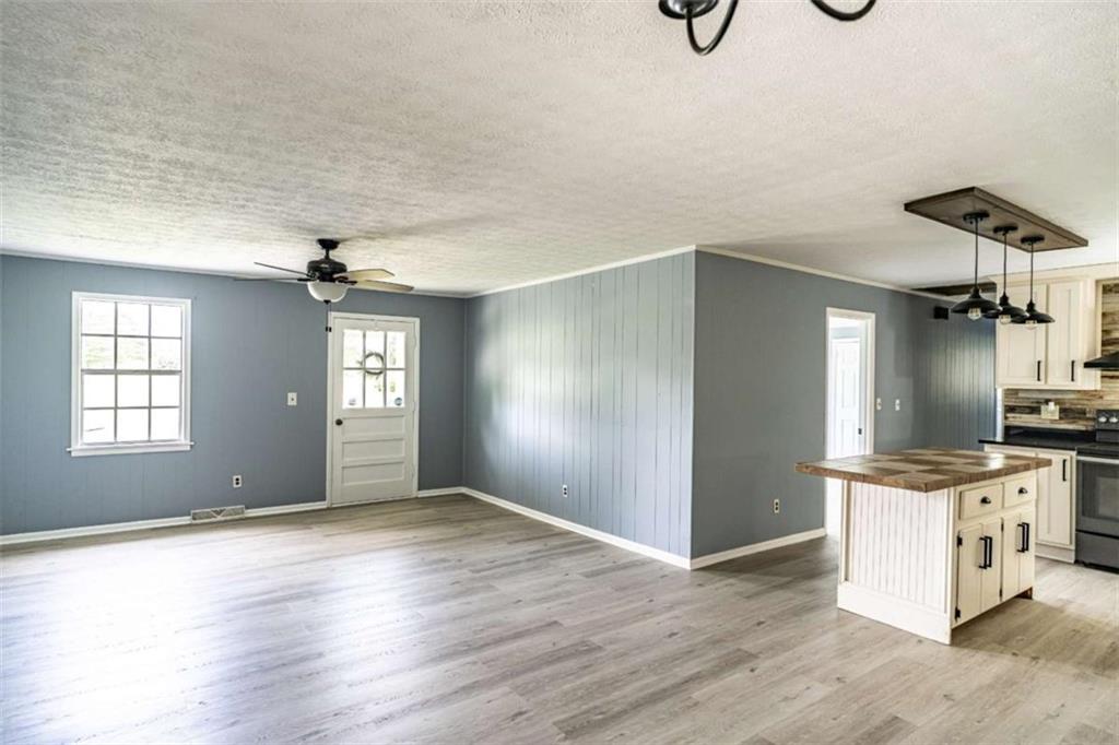 472 Floyd Springs Road, Armuchee, Georgia image 3