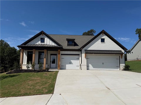 Homes For Sale - 626 Gadwall Circle<br/> Jefferson, GA 30549