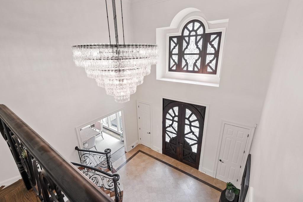 6092 Carlisle Lane, Alpharetta, Georgia image 9