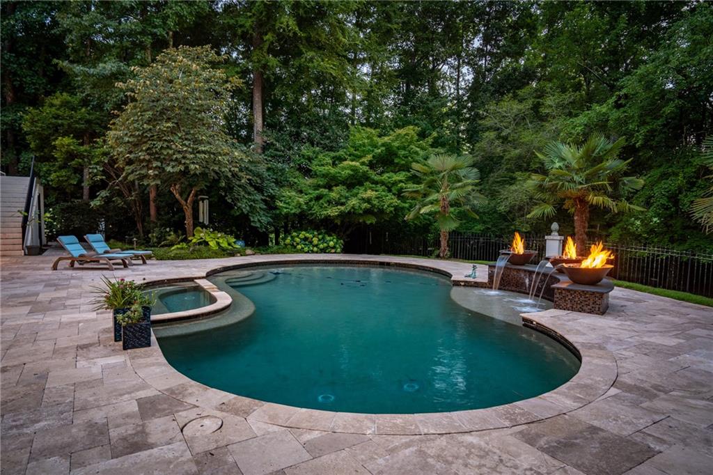 6092 Carlisle Lane, Alpharetta, Georgia image 7