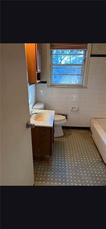 2678 Beechwood Avenue