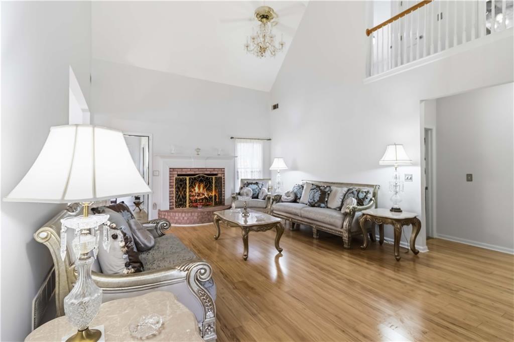 874 Georgian Point Drive