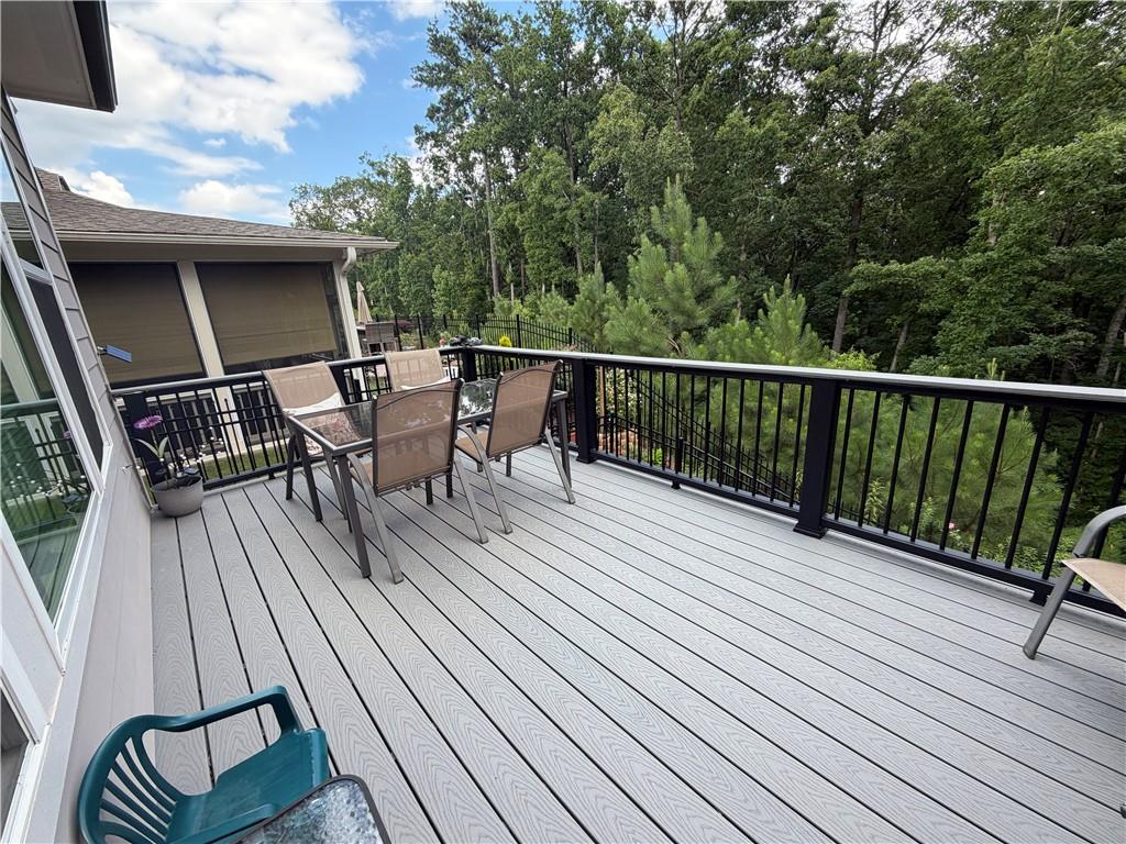 308 Carriage Glen Lane