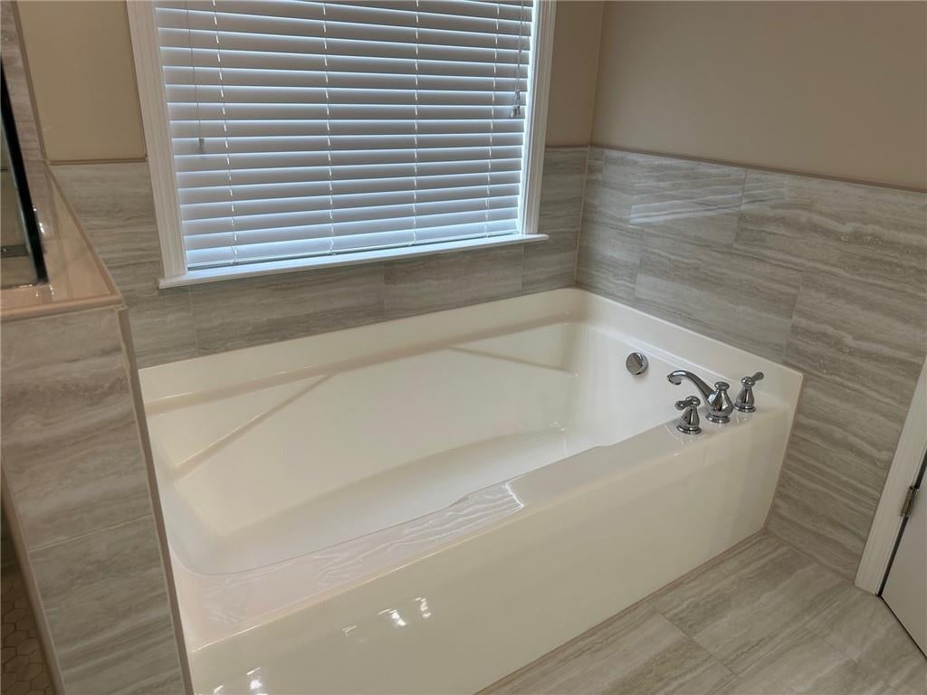 3863 Amberleigh Trace