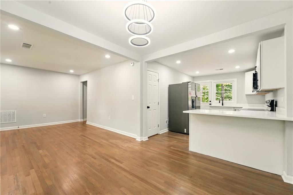 163 Oakcliff Court