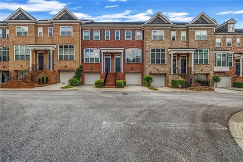 Townhouse For Sale - 1652 Mosaic Way<br/> Smyrna, GA 30080