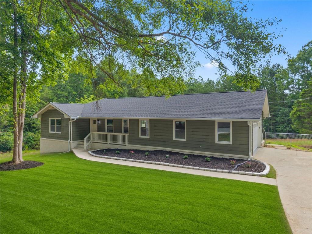 1590 Johnson Road SW