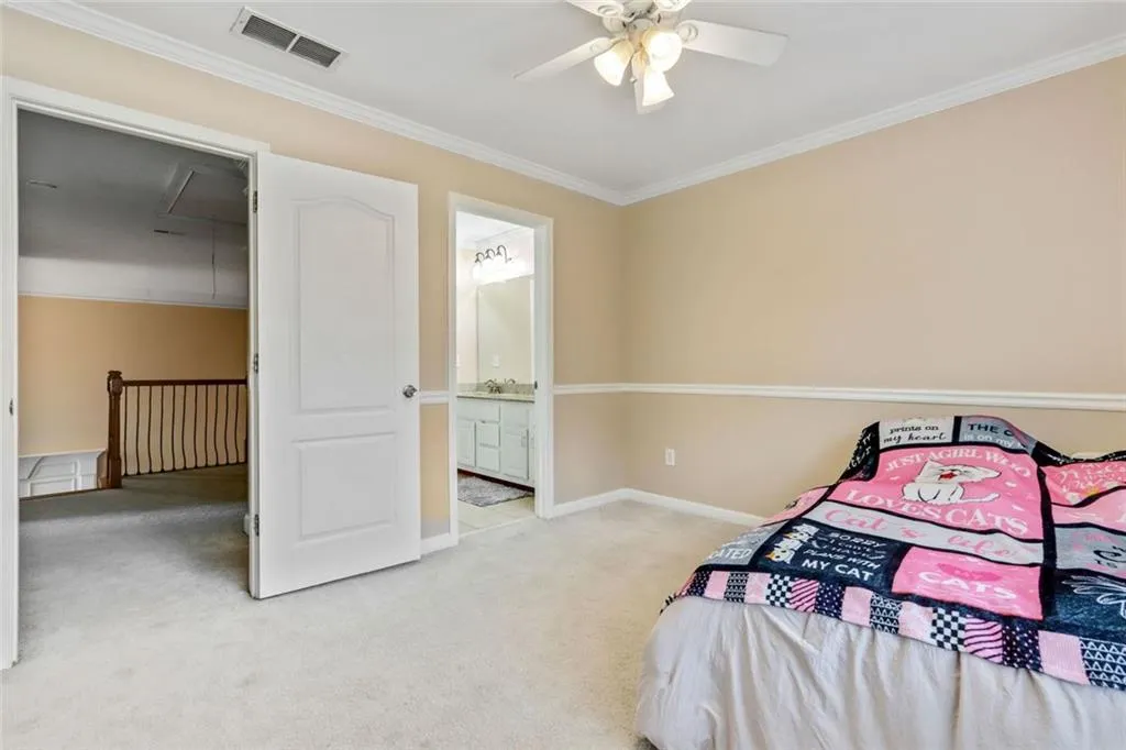 Atlanta, Georgia 30331, United States, 5 Bedrooms Bedrooms, ,4 BathroomsBathrooms,Residential,Active,174517