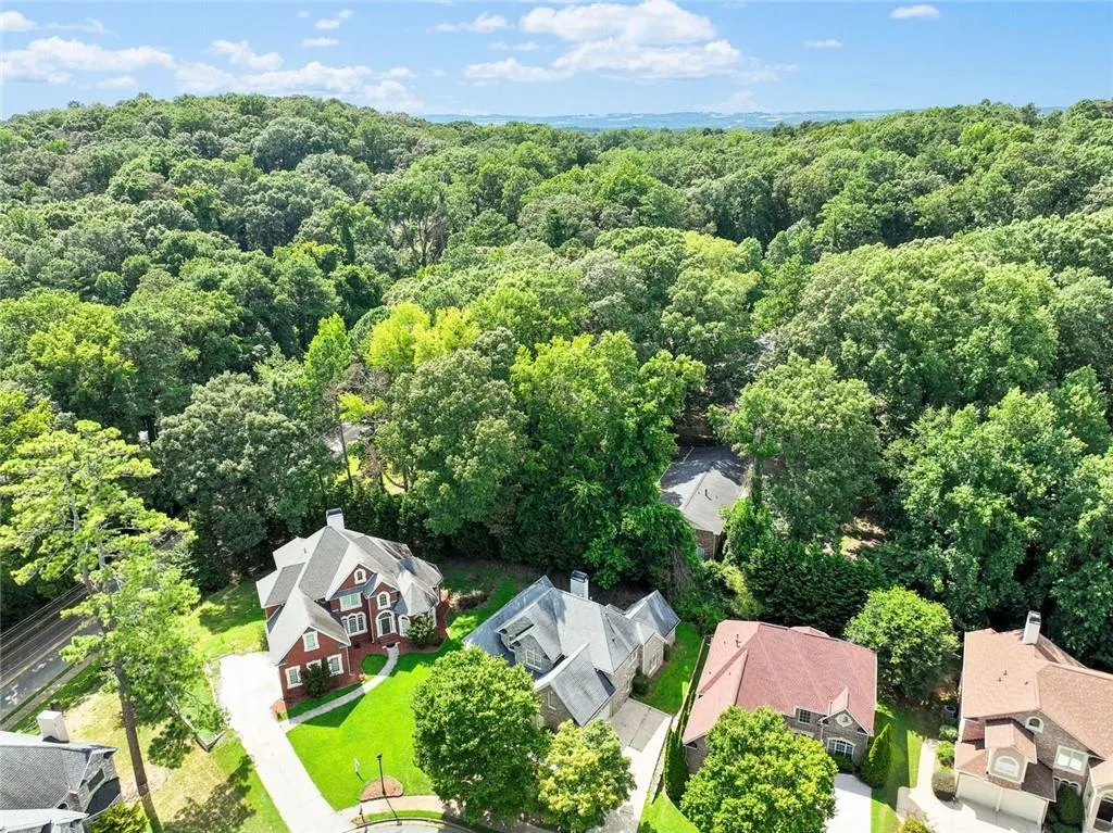 Atlanta, Georgia 30331, United States, 5 Bedrooms Bedrooms, ,4 BathroomsBathrooms,Residential,Active,174517