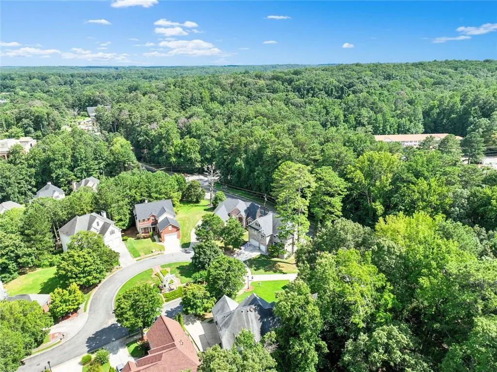 Atlanta, Georgia 30331, United States, 5 Bedrooms Bedrooms, ,4 BathroomsBathrooms,Residential,Active,174517