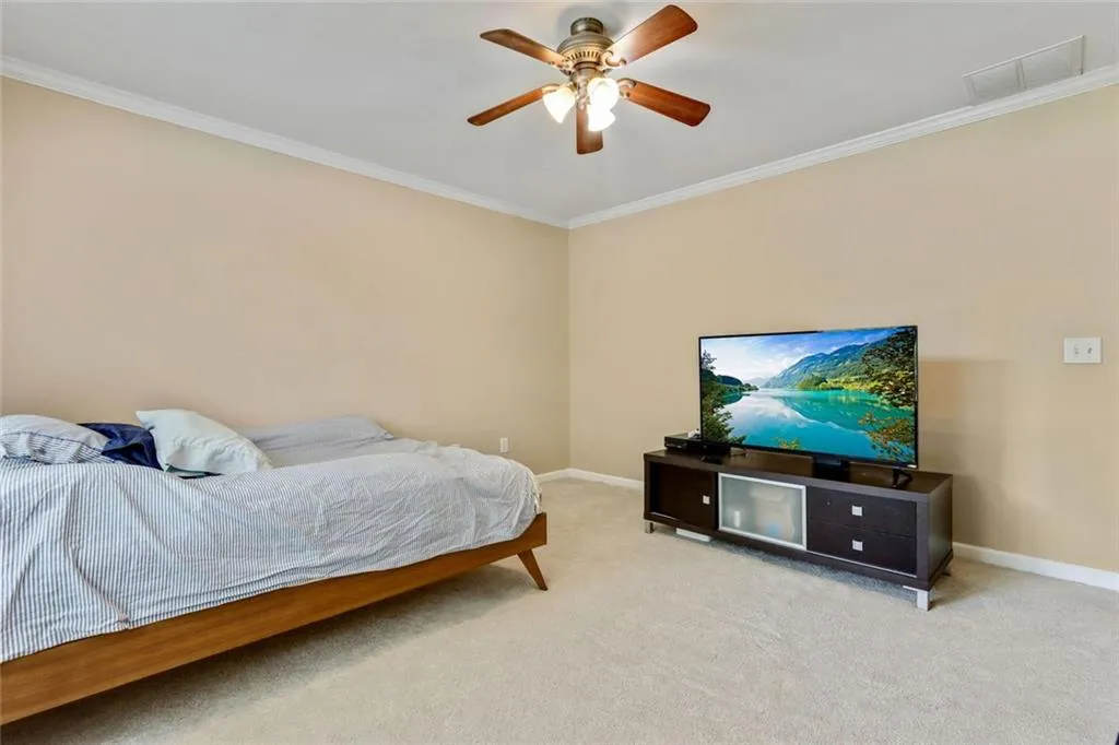 Atlanta, Georgia 30331, United States, 5 Bedrooms Bedrooms, ,4 BathroomsBathrooms,Residential,Active,174517