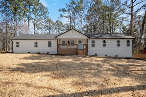 Photo of 4525 Creekwood Circle NW, Kennesaw, GA 30152 (MLS # 7723452)