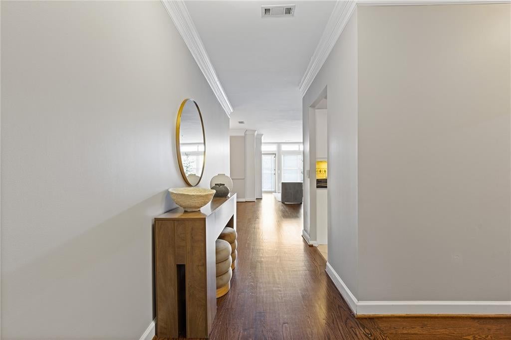 3334 Peachtree Road NE 109