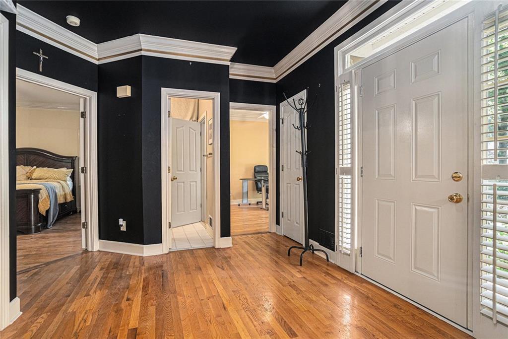 2695 Moon Cabin Drive