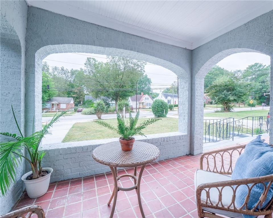 1373 M L King Jr Drive SW