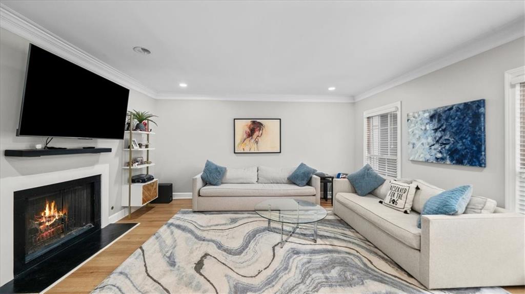 28 Mount Vernon Circle