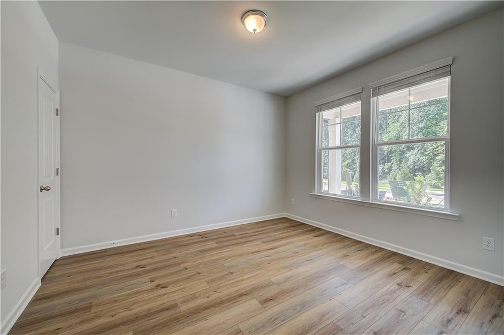 164 Dalston Cove