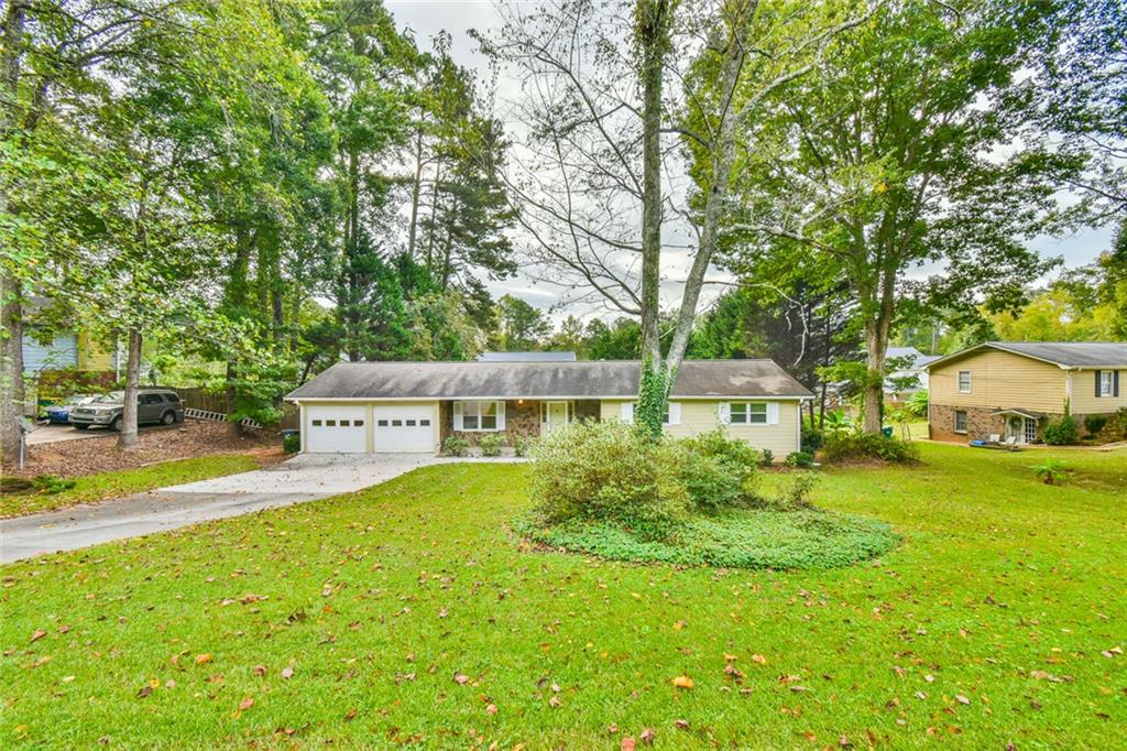 246 Greenwood Drive NW