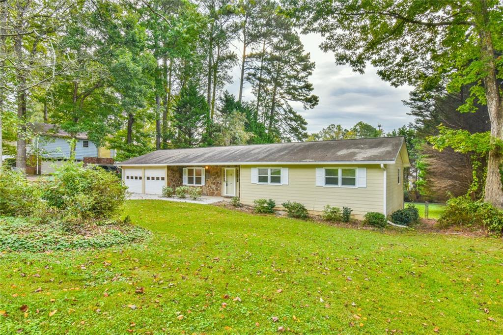 246 Greenwood Drive NW