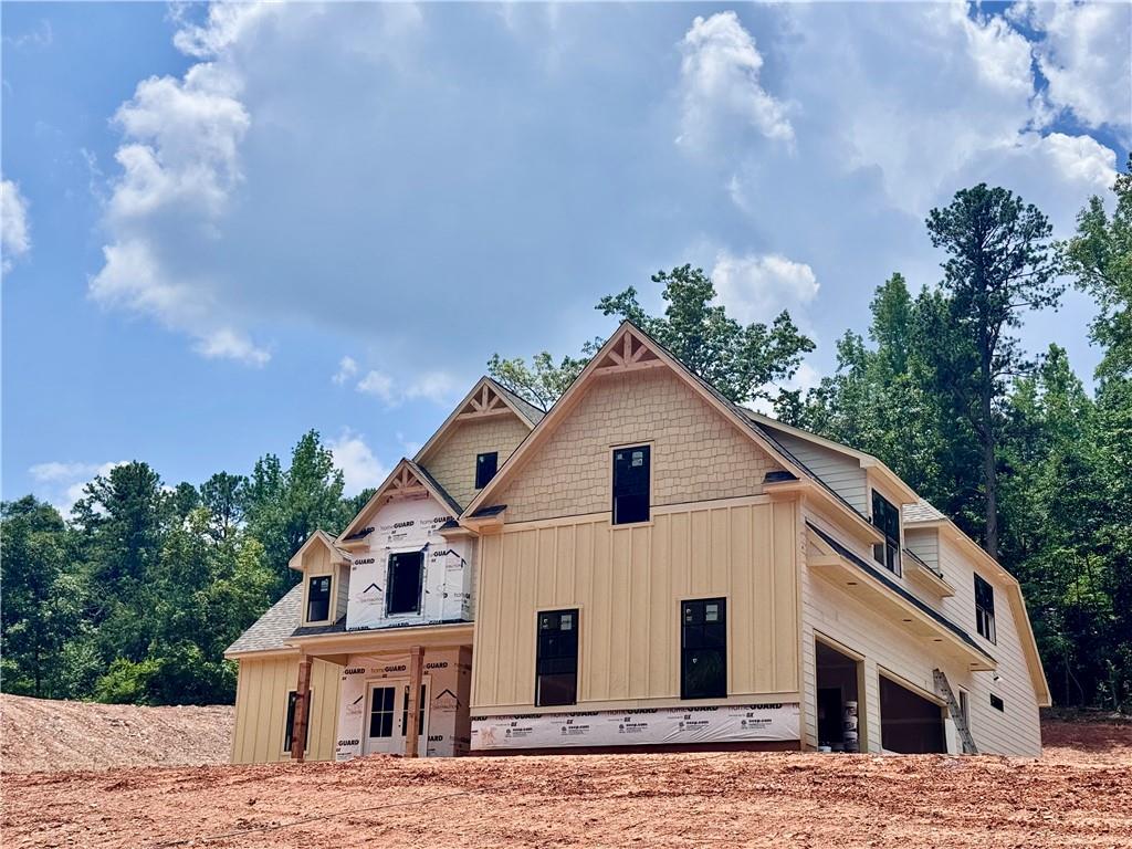 133 W Lake Boulevard